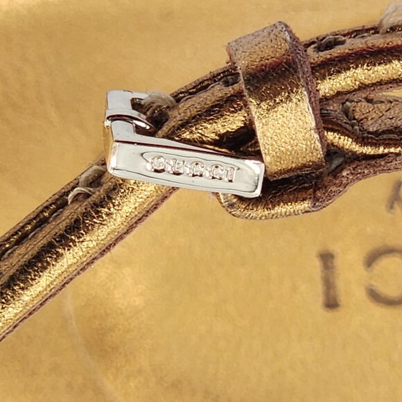 GUCCI Gold Leather Bumblebee Thong Sandal - Picture 11 of 13